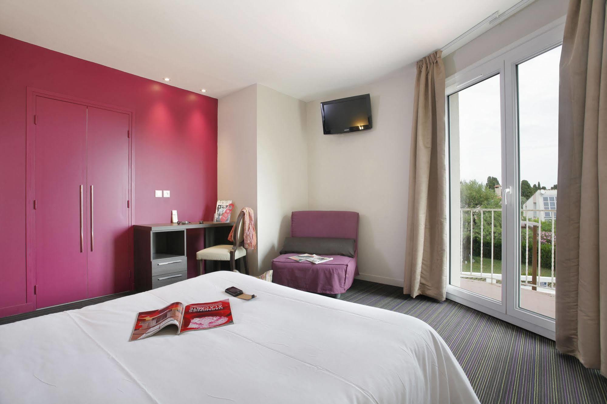 Hotel The Originals Perpignan Sud Le Grillon D'Or Ле-Булу Екстер'єр фото